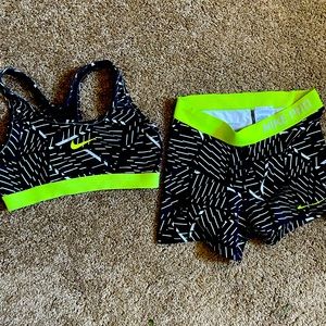 Womens Nike Workout Set